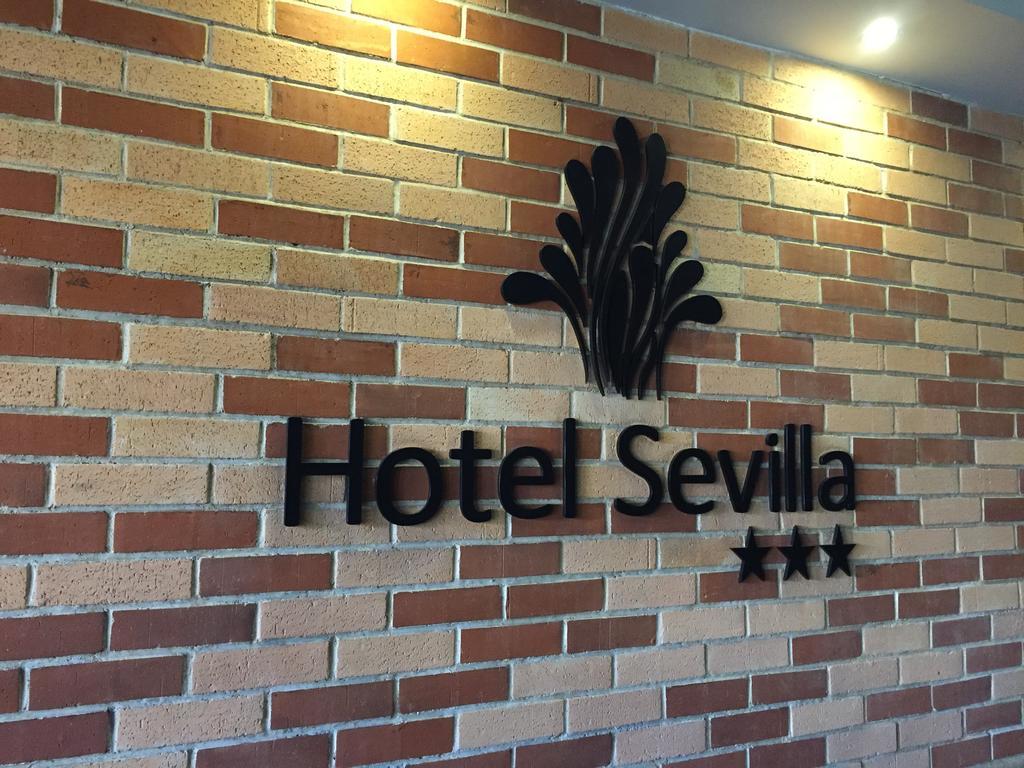 Hotel Sevilla Guatemala City Bagian luar foto